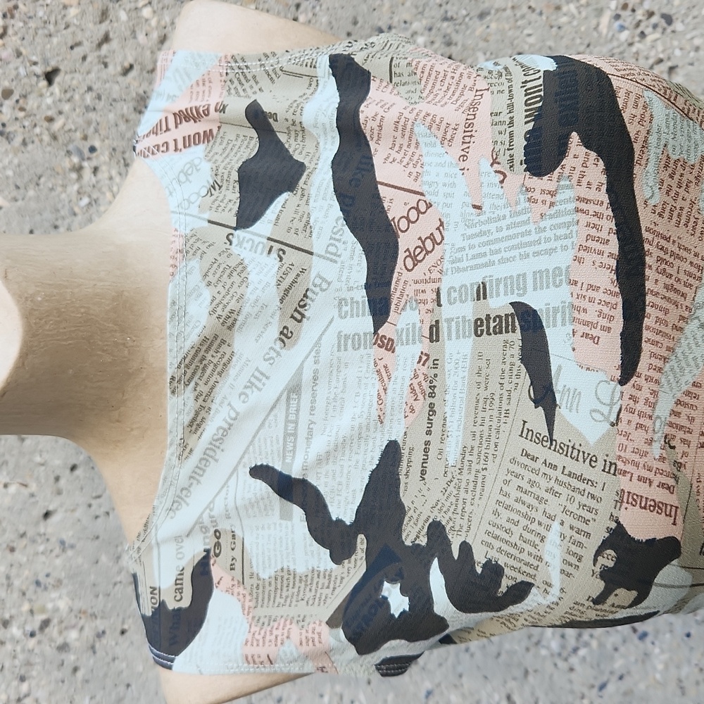 90s Camouflage Print Sleeveless Top - Picture 6 of 13
